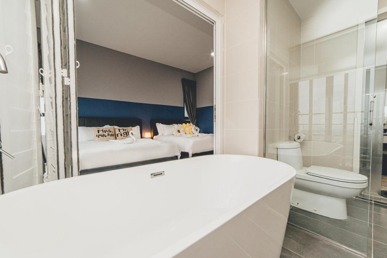 Apartemen Midvalley Jb Mosaic Southkey Modern Sence 3br 8pax By Our Johor Bahru
