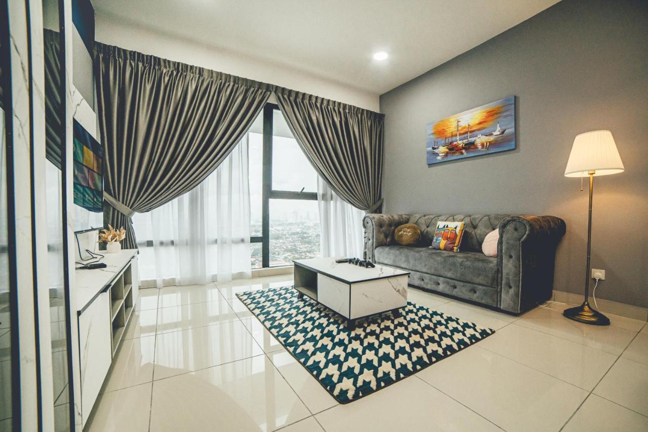Midvalley Jb Mosaic Southkey Modern Sence 3br 8pax By Our Pangsapuri