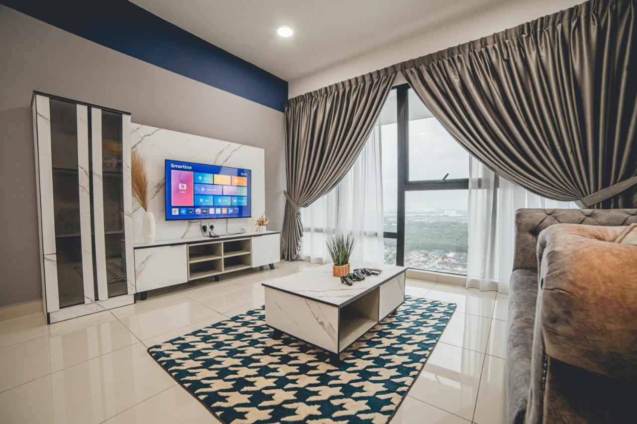Apartemen Midvalley Jb Mosaic Southkey Modern Sence 3br 8pax By Our Johor Bahru