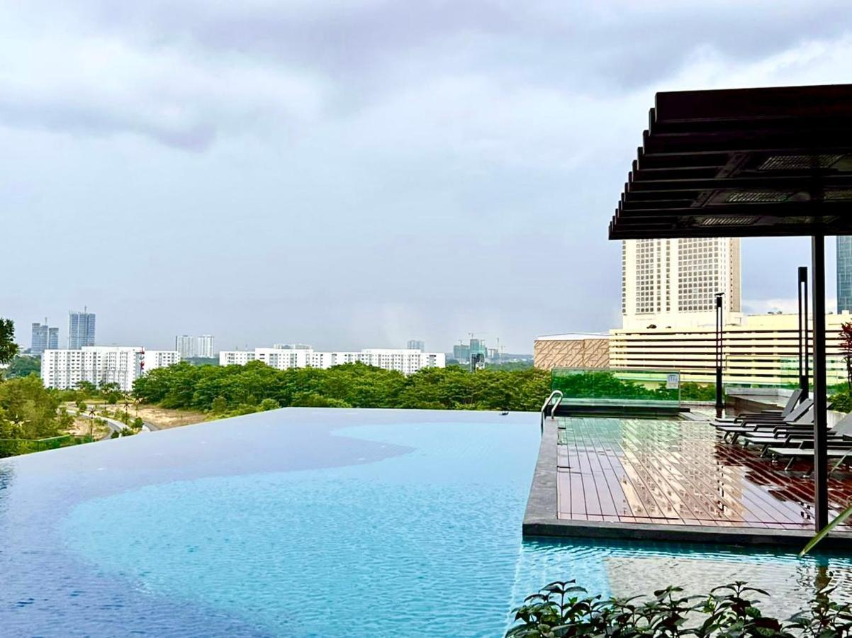 Midvalley Jb Mosaic Southkey Modern Sence 3br 8pax By Our